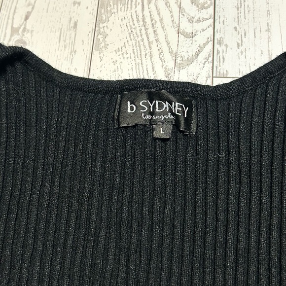 Black Ribbed Sweetheart Neck Long Sleeve Top - Picture 7 of 7